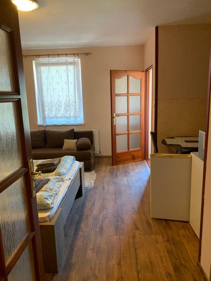 Apartmanovy Dom Magda 브르보우 외부 사진